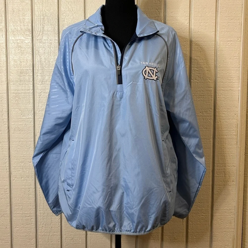 G-III Youth North Carolina Tar Heels Half Zip Pullover Jacket, size Large 16/18.